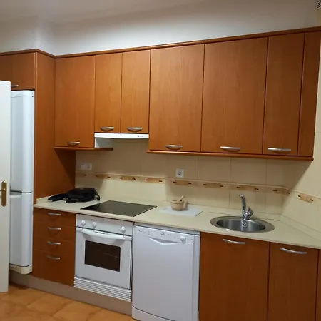 Piso En Pleno Centro De * 比戈